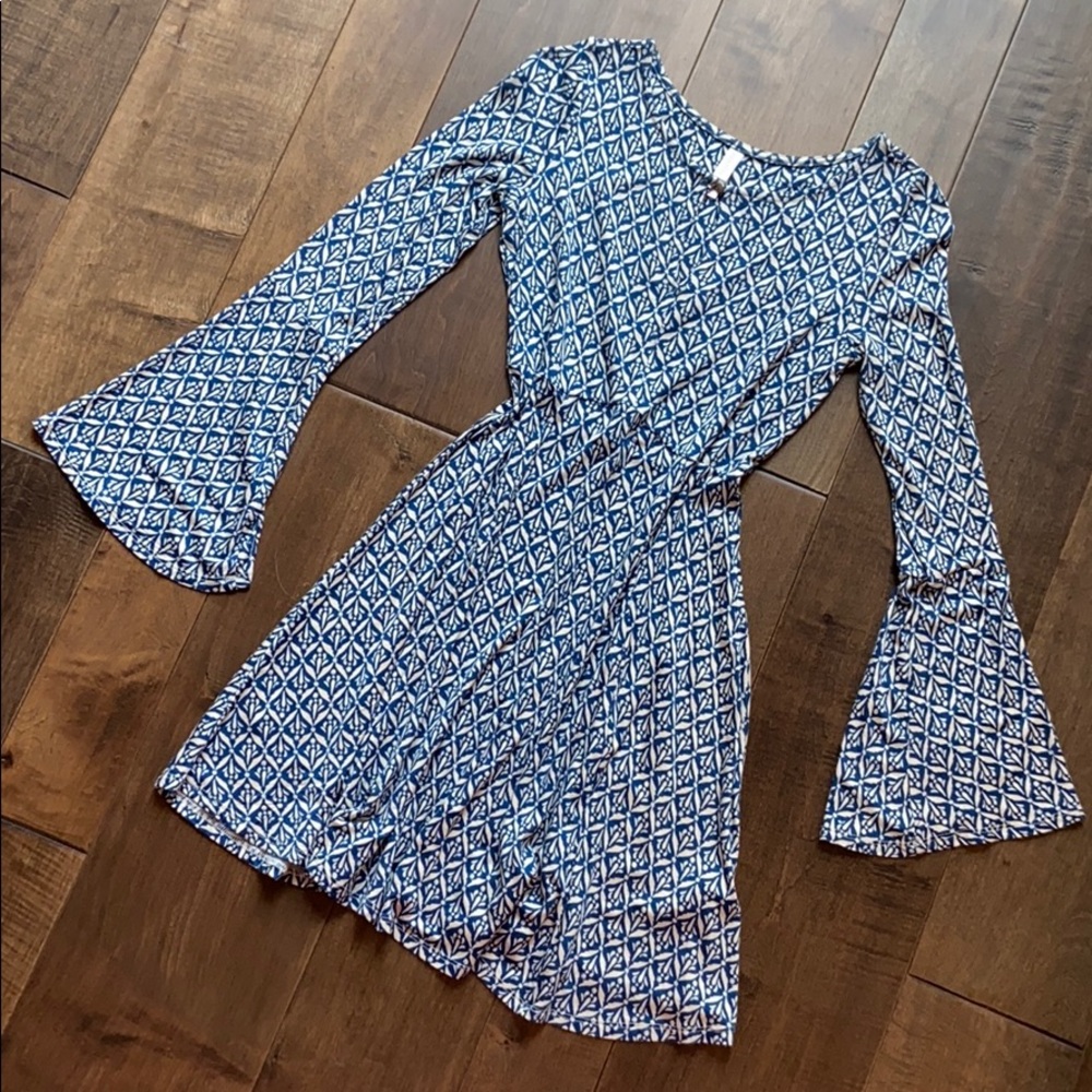 Blue dress